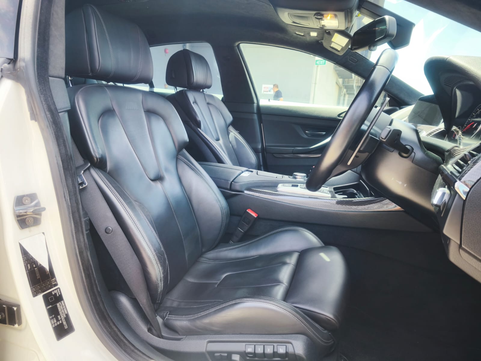 
								BMW M6 Gran Coupe full									