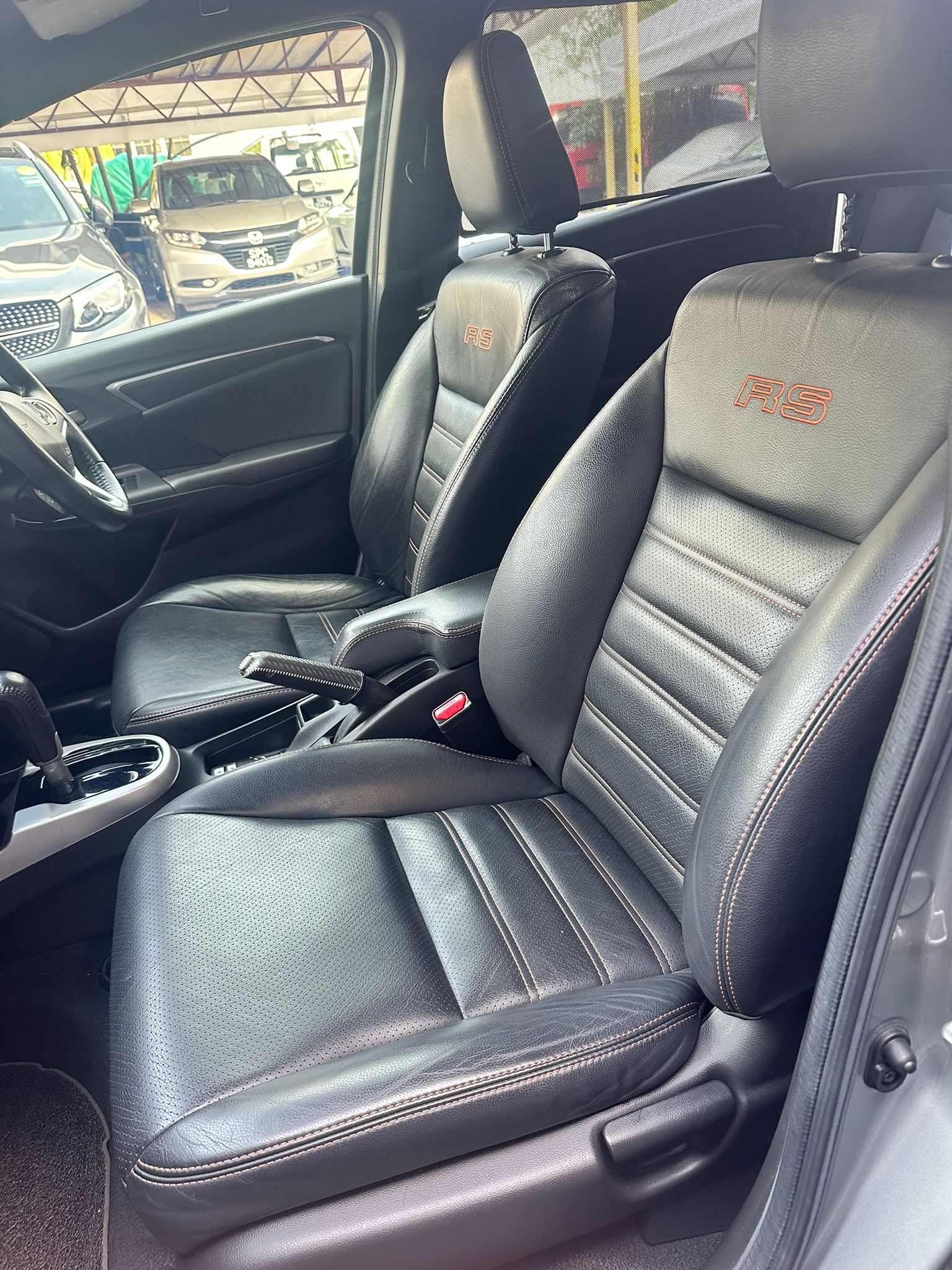 
								Honda Jazz full									