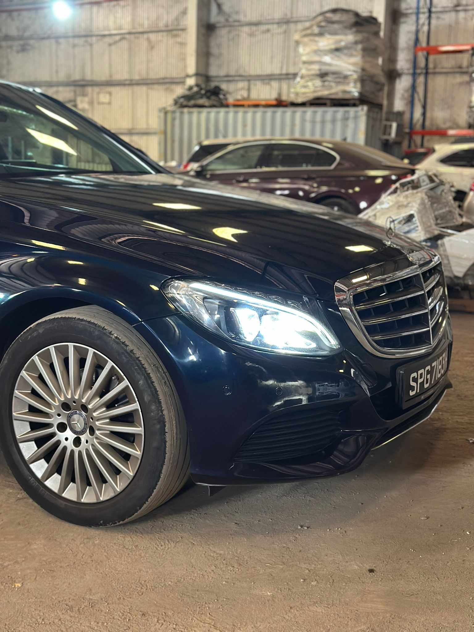 
								Mercedes C180 full									