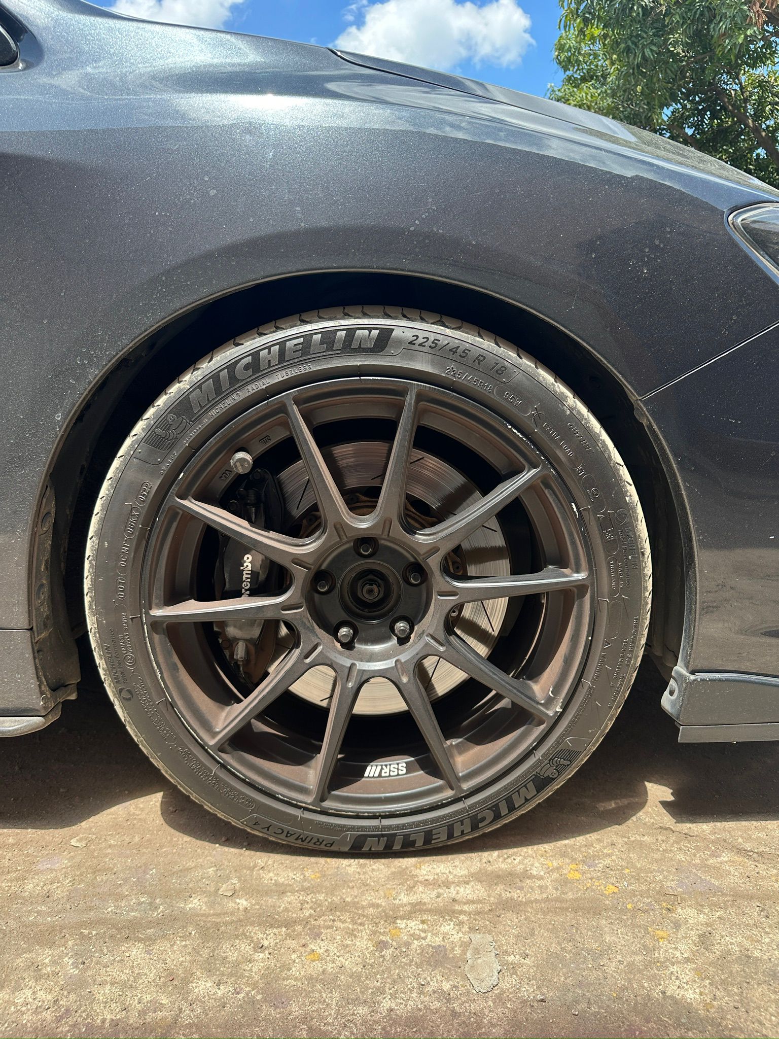 
								Subaru Levorg full									