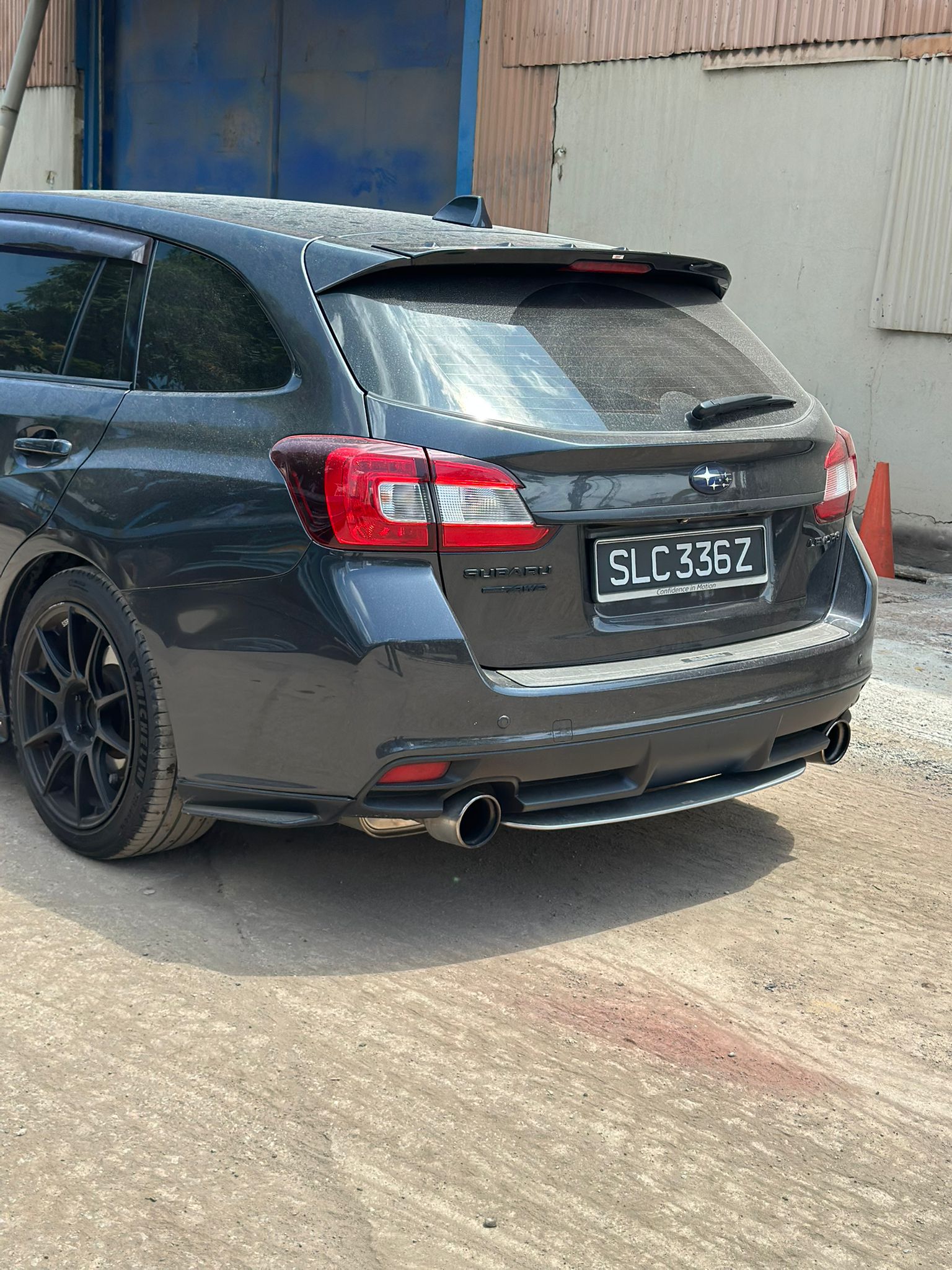 
								Subaru Levorg full									